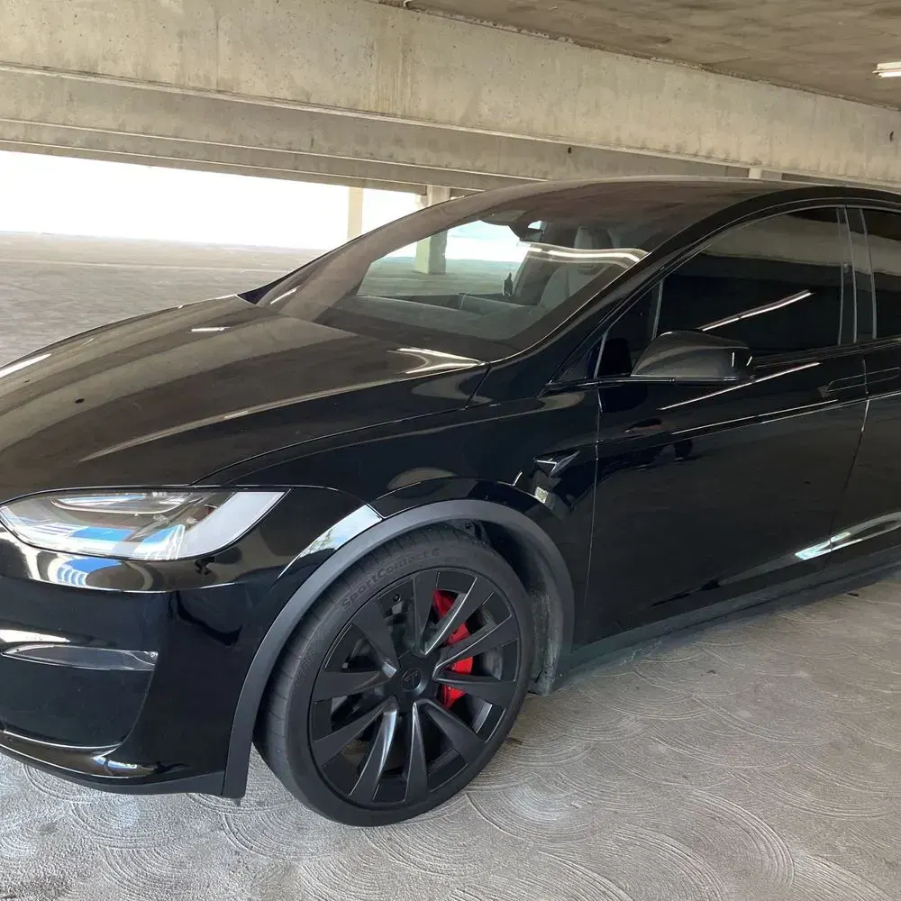 2023 Tesla Model X Plaid