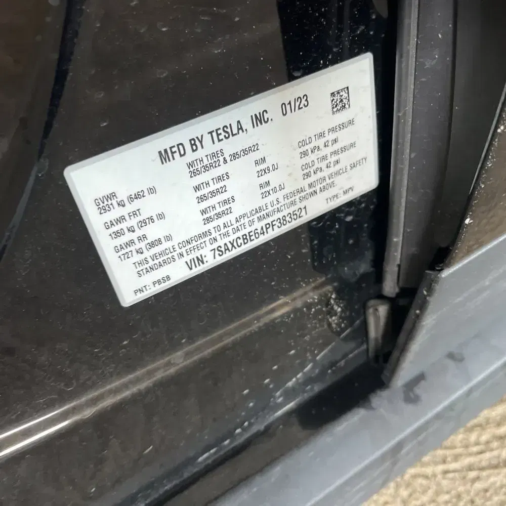 2023 Tesla Model X Plaid