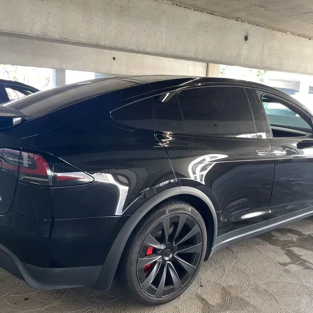 2023 Tesla Model X Plaid