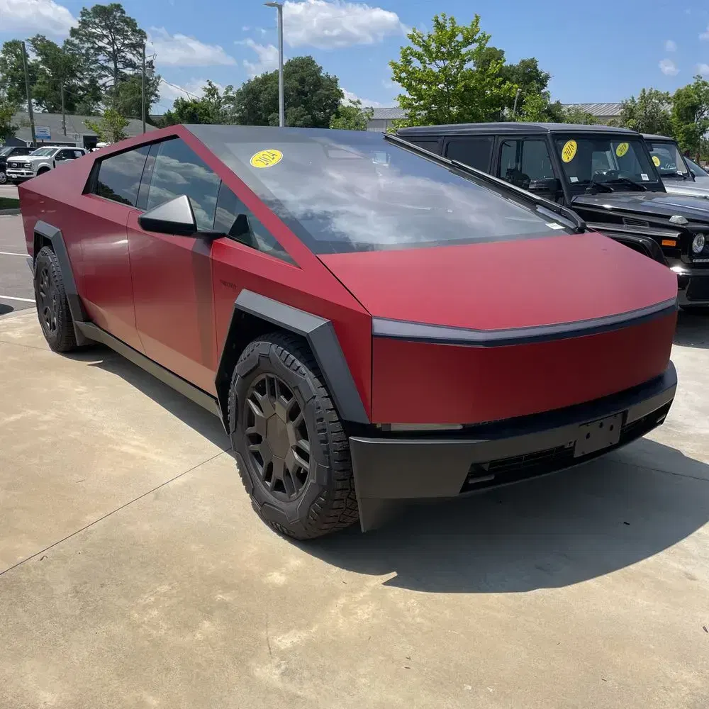 2024 Tesla Cybertruck Base