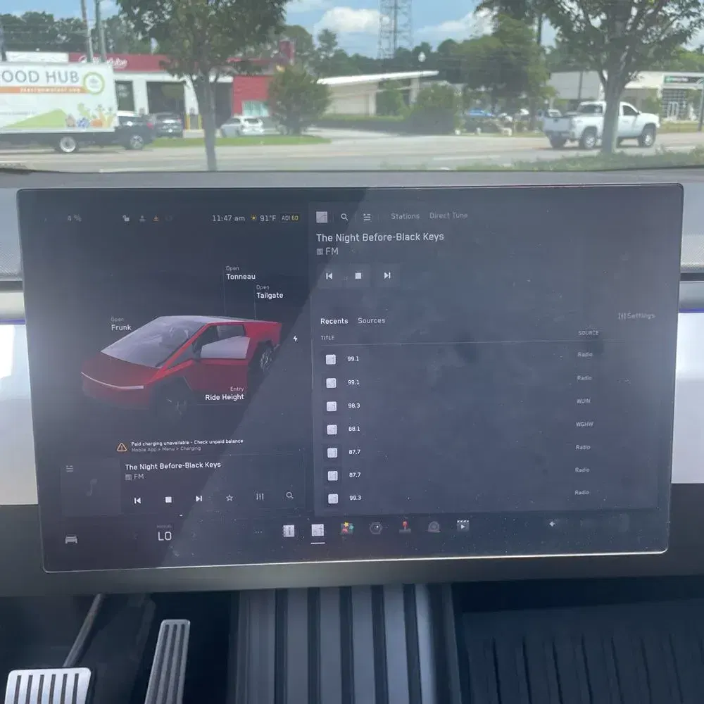2024 Tesla Cybertruck Base