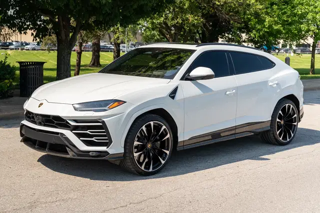 2022 Lamborghini Urus