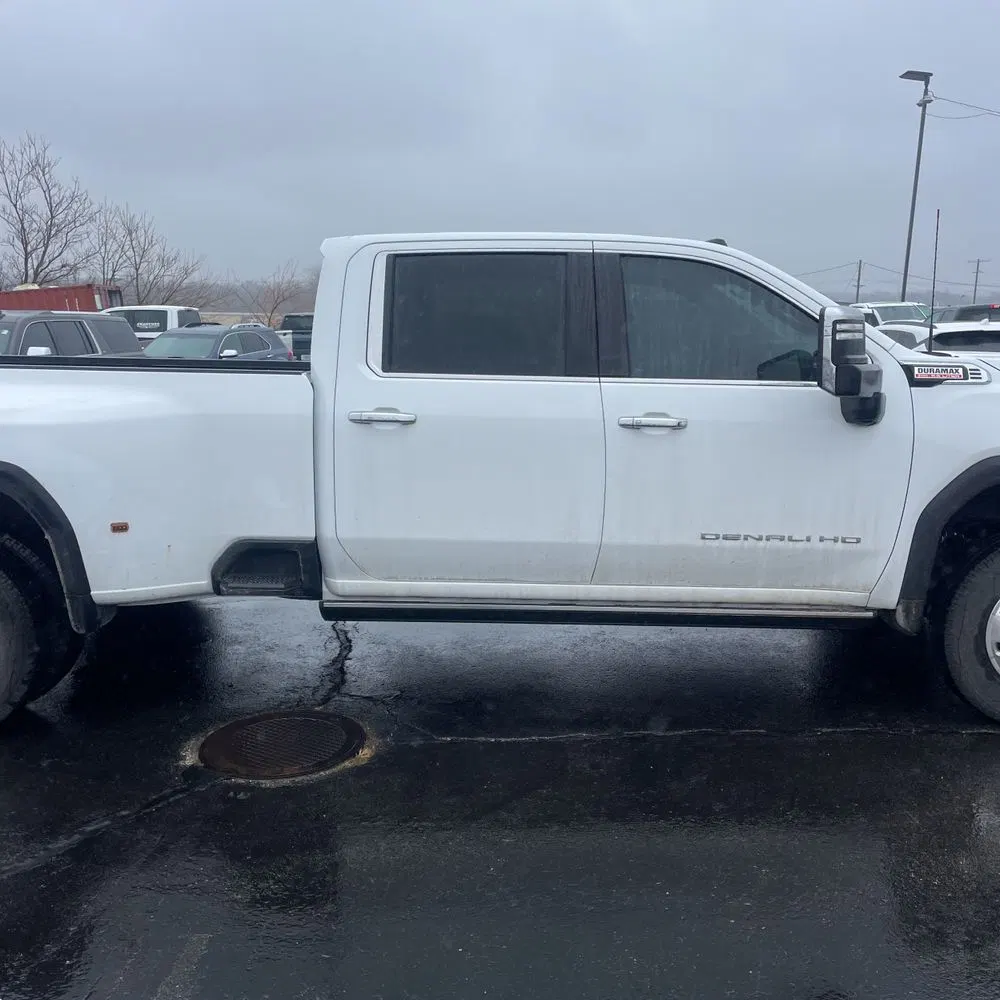 2024 GMC Sierra 3500HD Denali