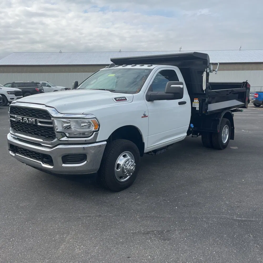 2024 Ram 3500 Cab/Chassis Tradesman