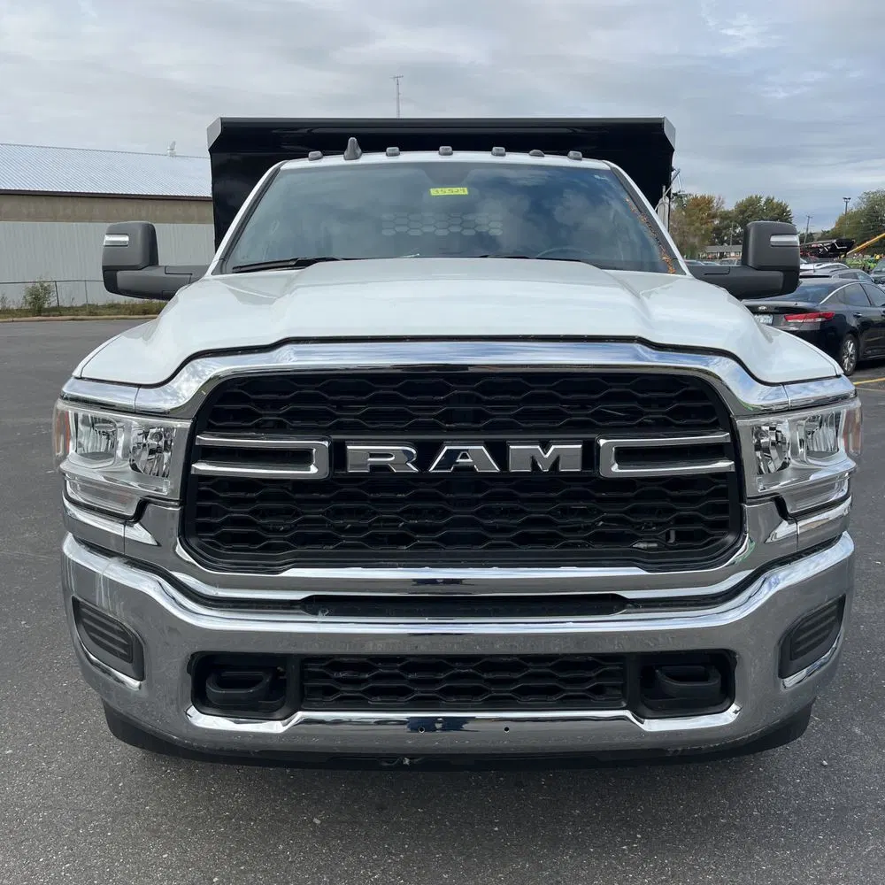 2024 Ram 3500 Cab/Chassis Tradesman