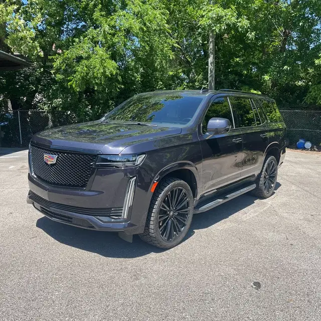 2022 Cadillac Escalade Sport