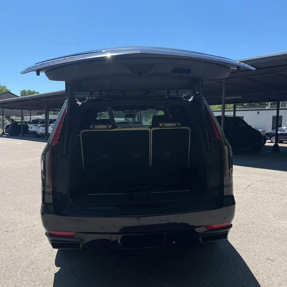 2022 Cadillac Escalade Sport