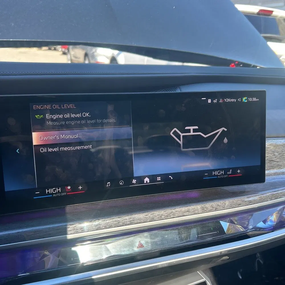 2023 BMW 7-Series 740i