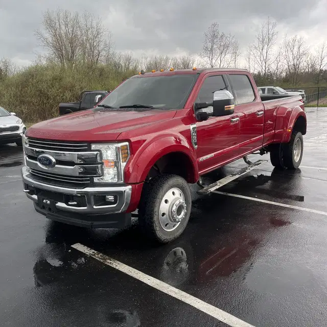 2019 Ford F-450 Super Duty Lariat