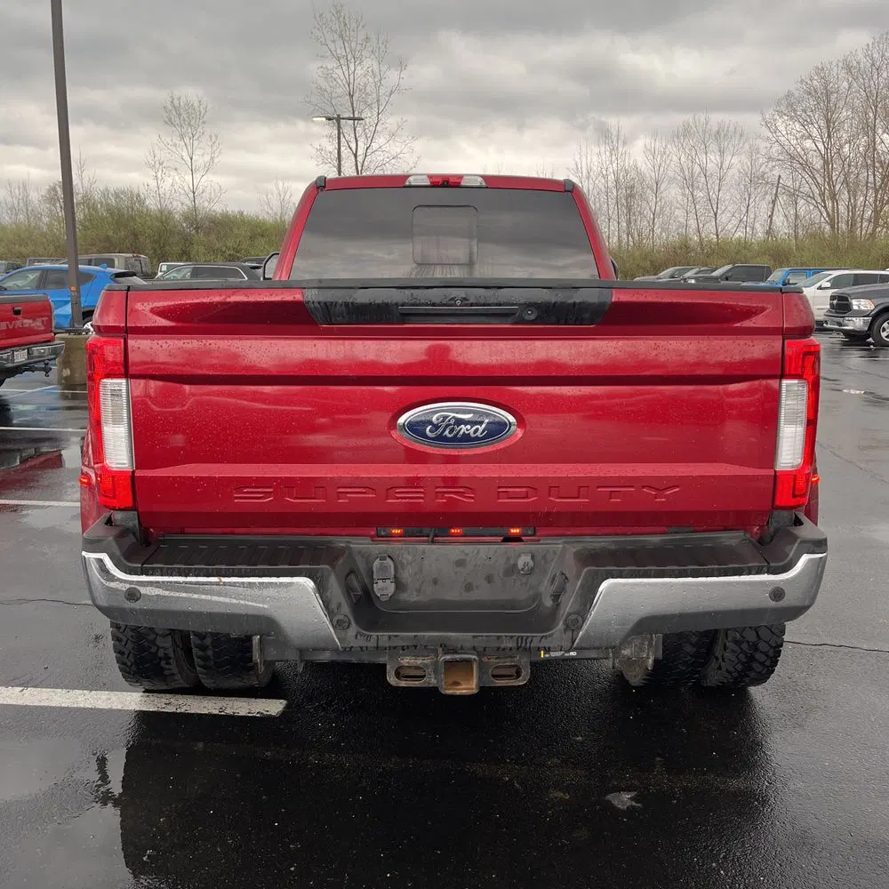 2019 Ford F-450 Super Duty Lariat