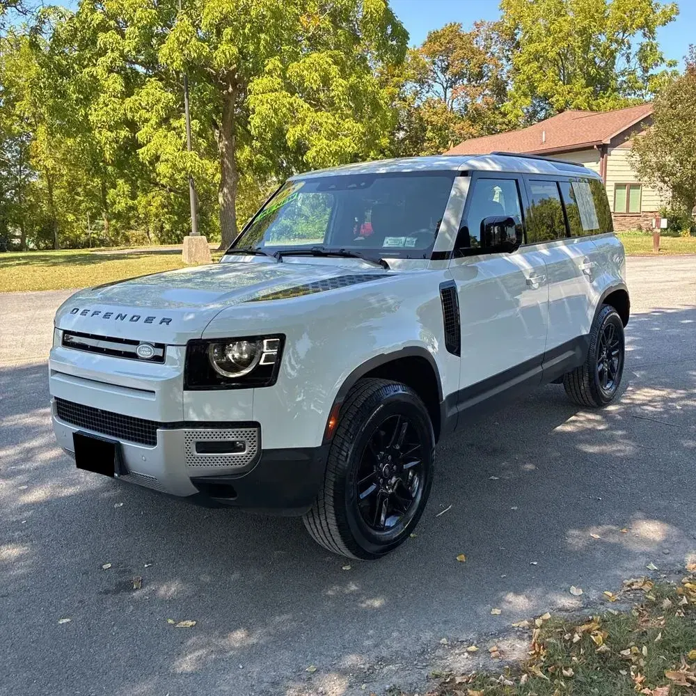 2025 Land Rover Defender 110 S P300