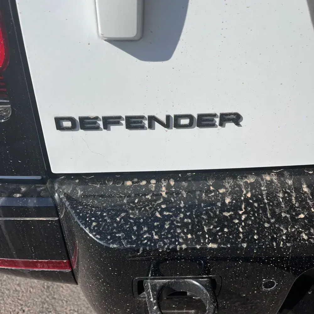 2024 Land Rover Defender 130 X-Dyn SE P400