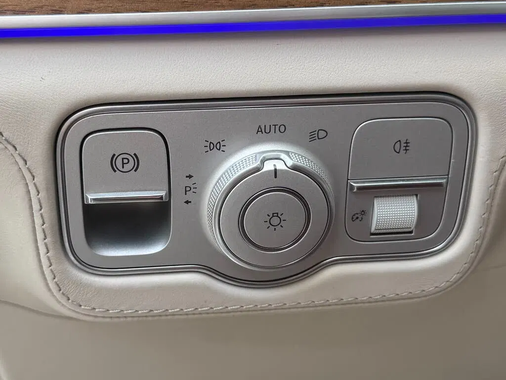 2023 Mercedes-Benz GLS 600 Mercedes-Maybach 4MATIC