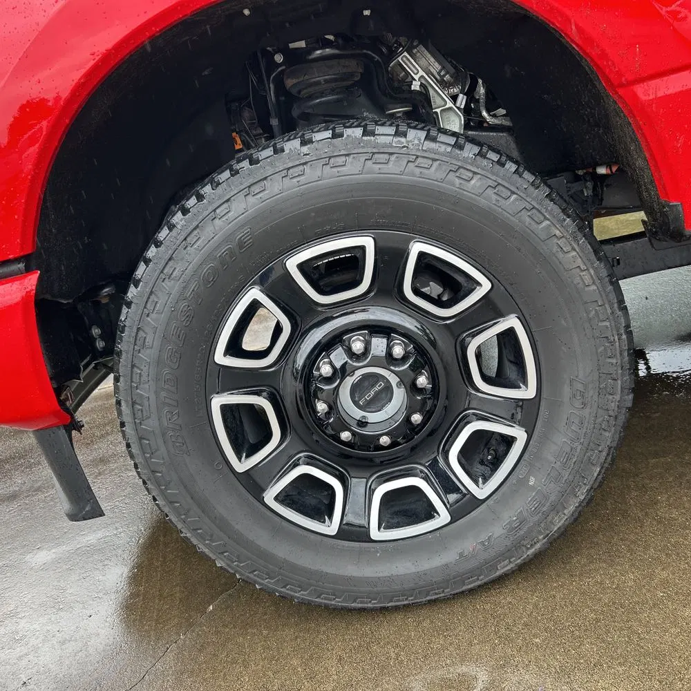 2025 Ford F-350 Super Duty Lariat