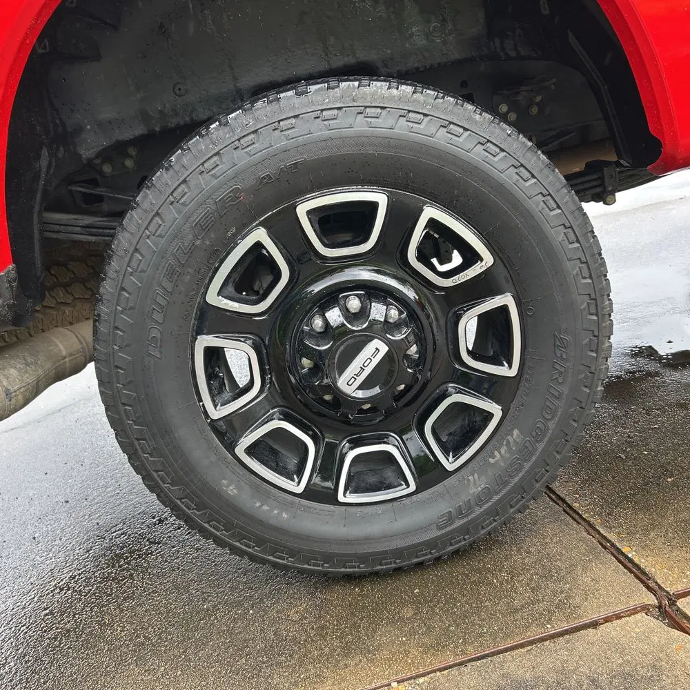 2025 Ford F-350 Super Duty Lariat