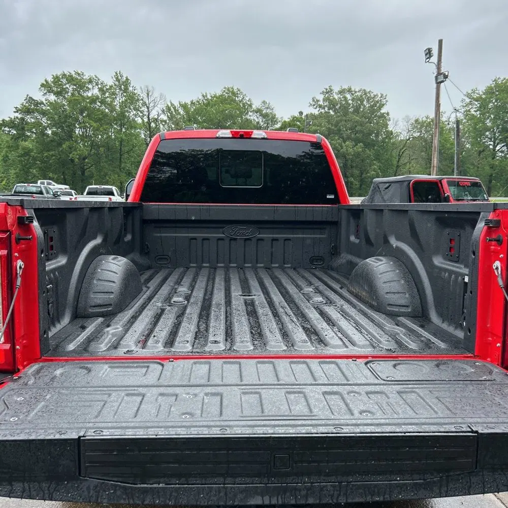 2025 Ford F-350 Super Duty Lariat