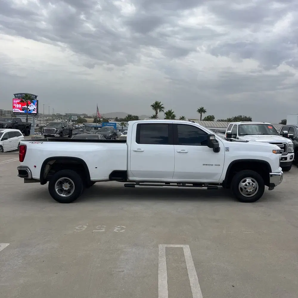 2024 Chevrolet Silverado 3500HD LT