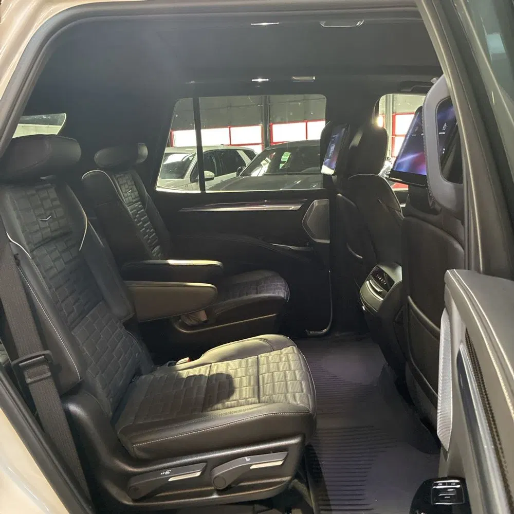 2025 Cadillac Escalade-V Base
