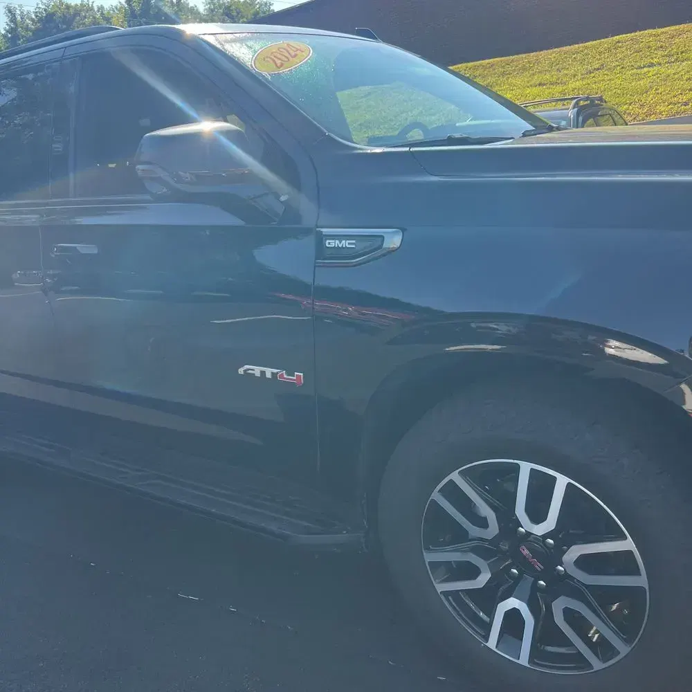 2024 GMC Yukon AT4