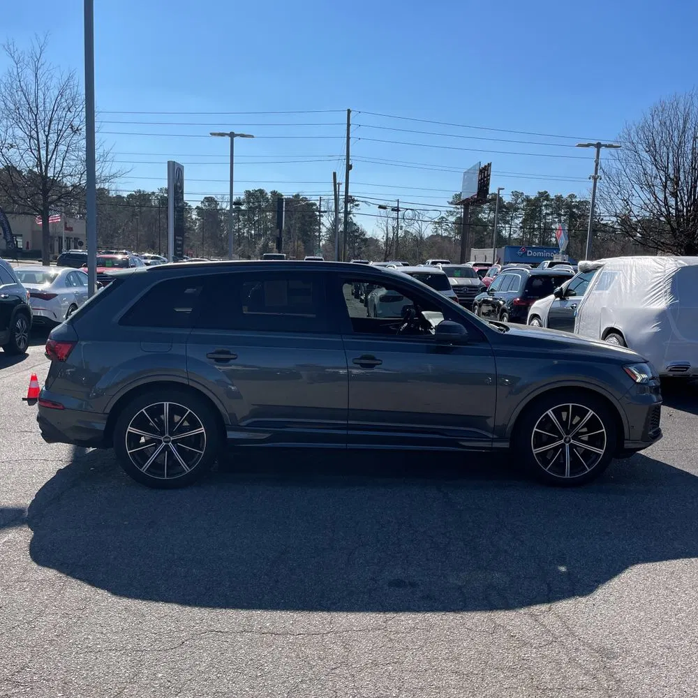 2023 Audi SQ7 Prestige