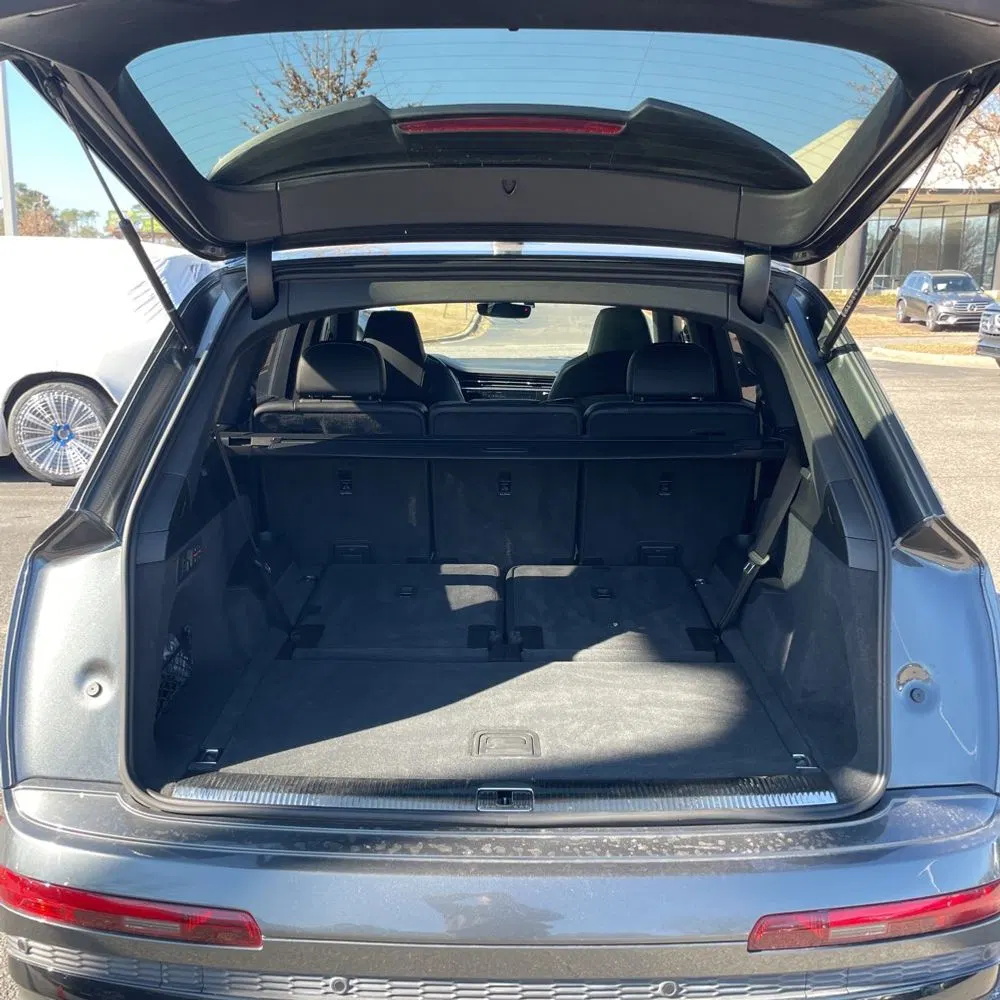 2023 Audi SQ7 Prestige