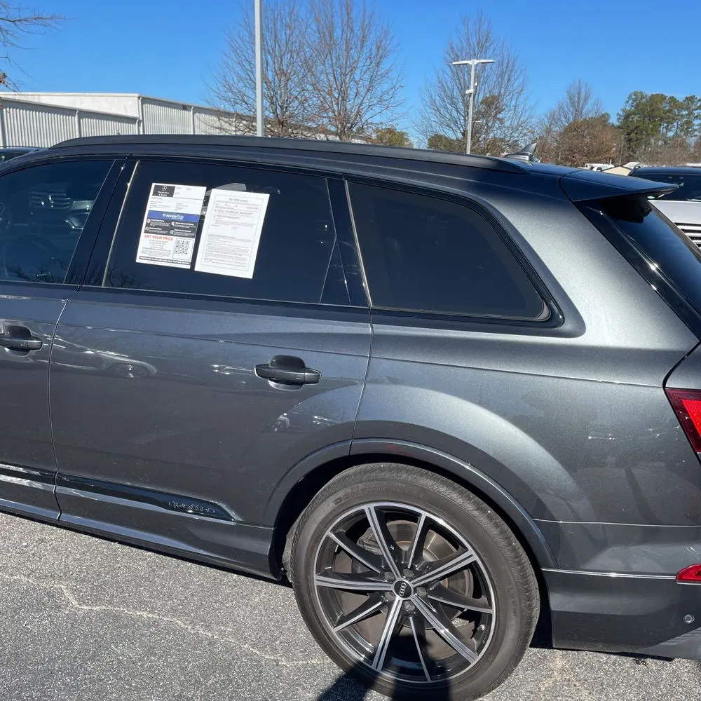 2023 Audi SQ7 Prestige