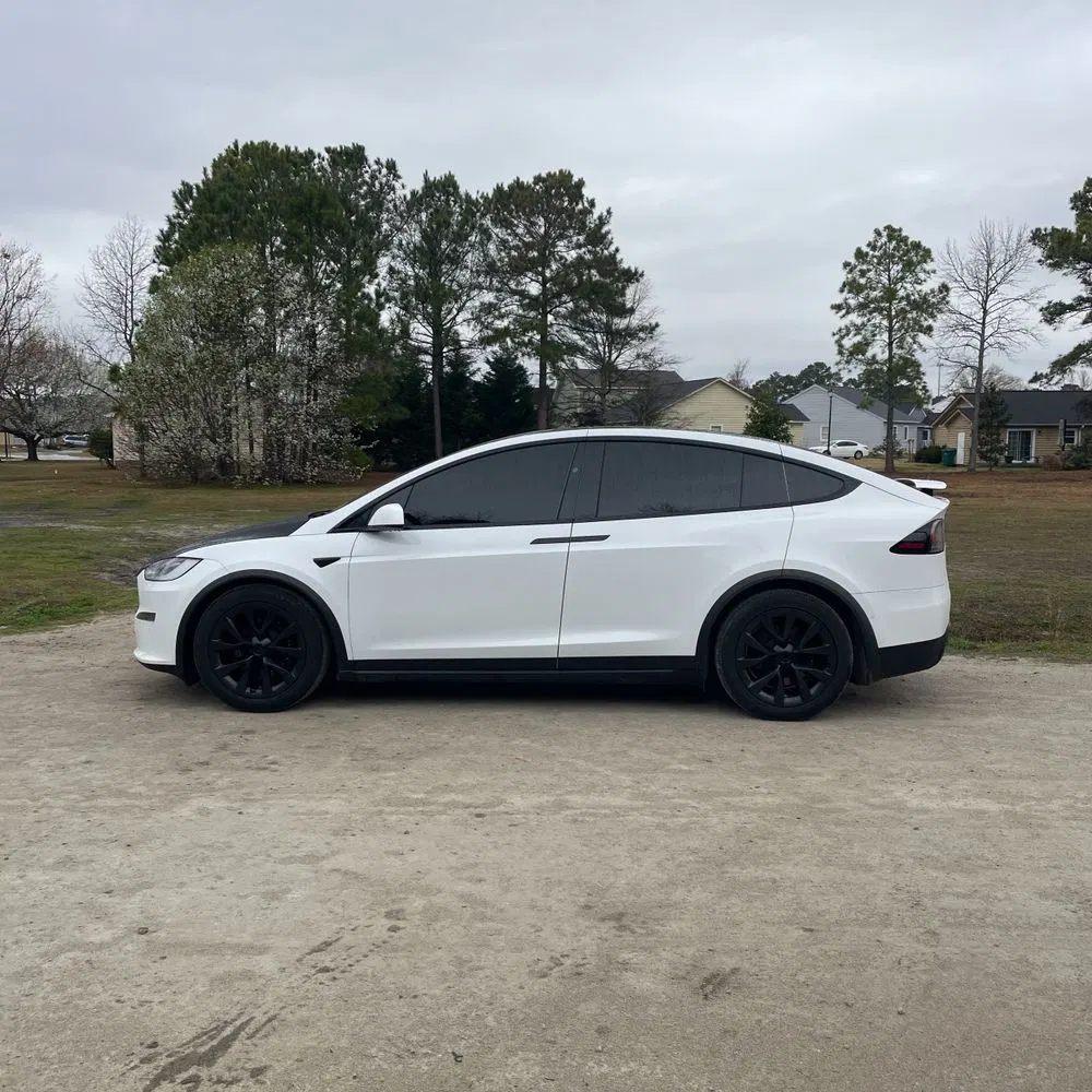 2022 Tesla Model X Plaid
