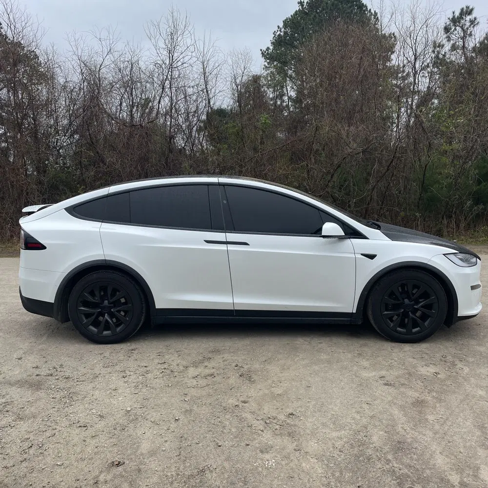 2022 Tesla Model X Plaid