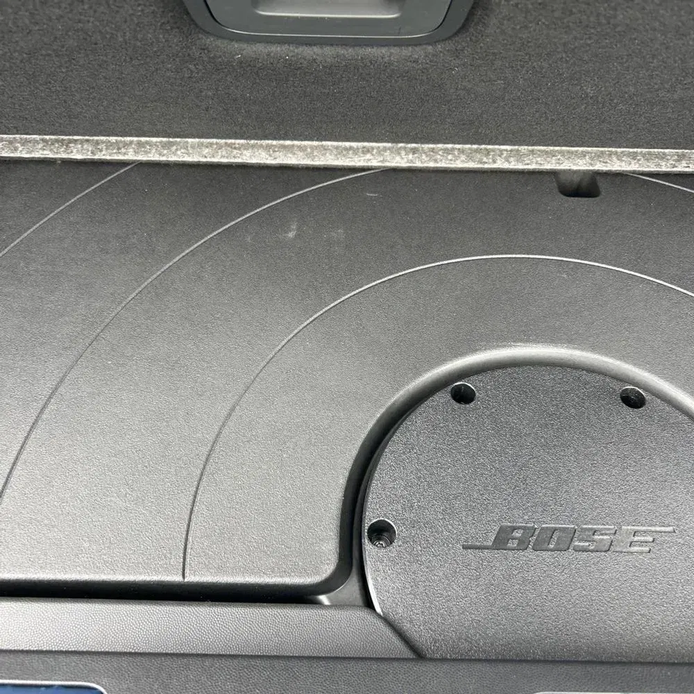 2025 Porsche Macan EV Turbo