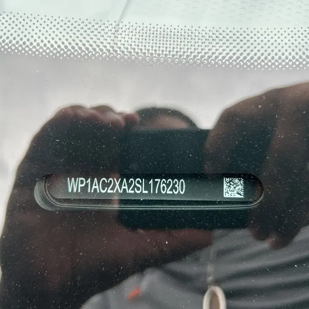 2025 Porsche Macan EV Turbo