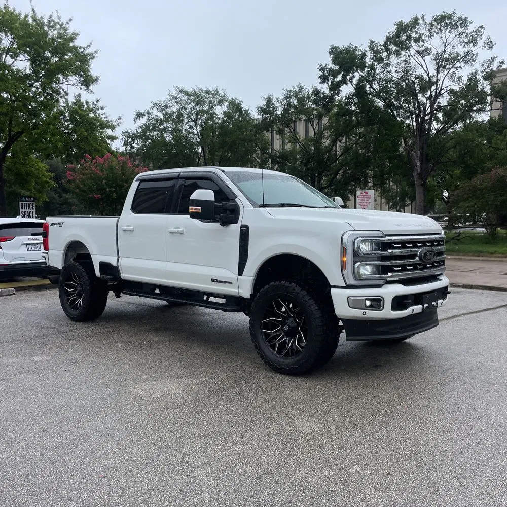 2023 Ford F350 S/D Lariat