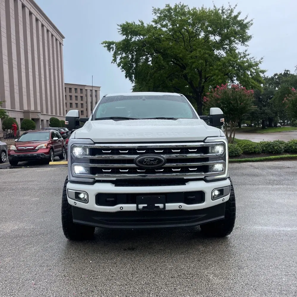 2023 Ford F350 S/D Lariat