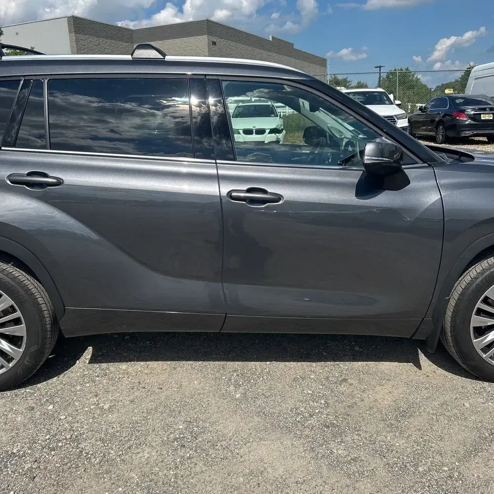 2024 Toyota Highlander Platinum