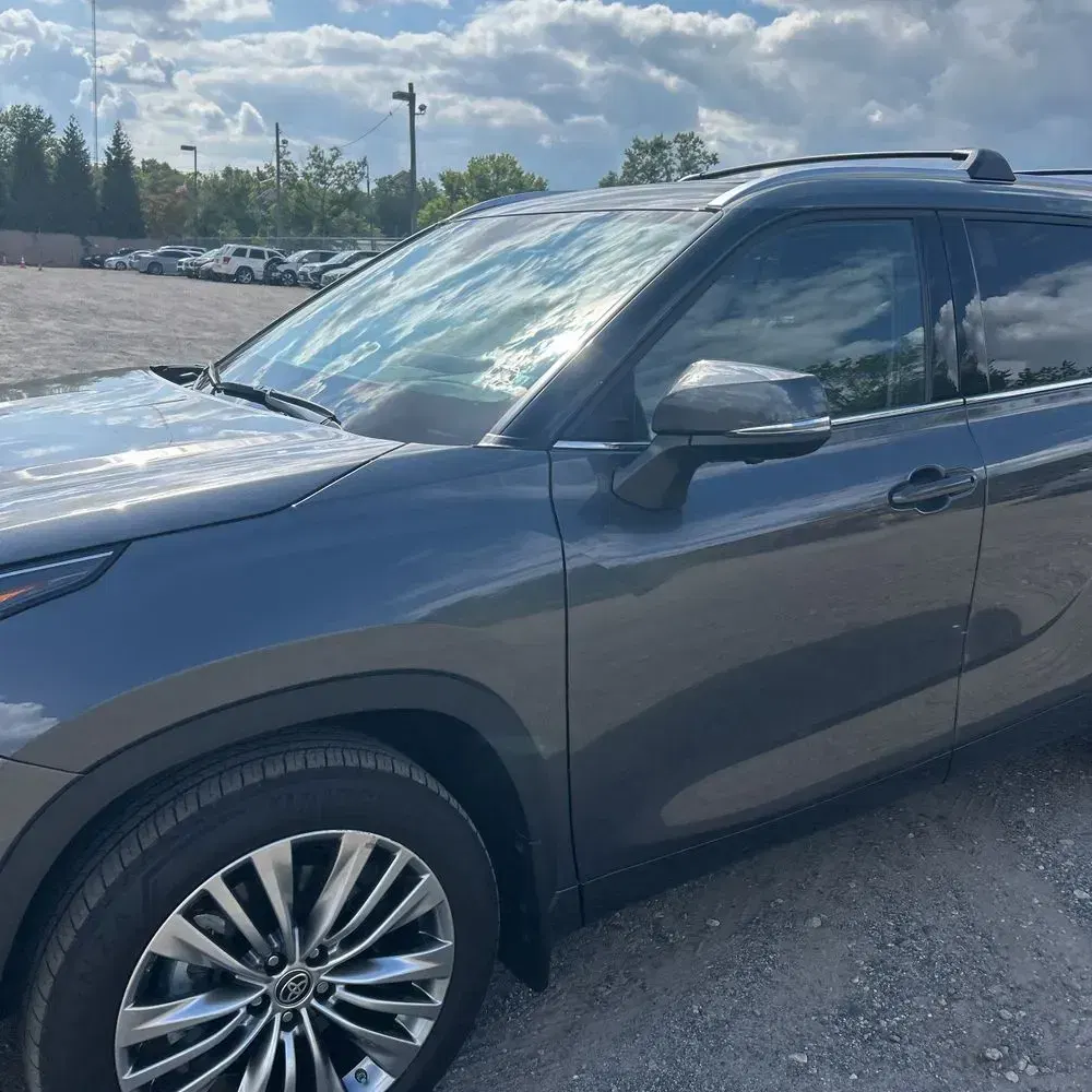 2024 Toyota Highlander Platinum