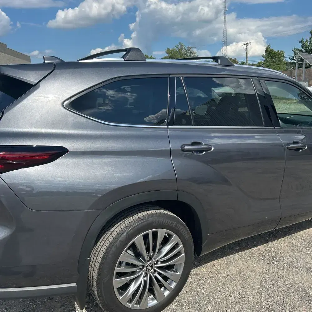 2024 Toyota Highlander Platinum
