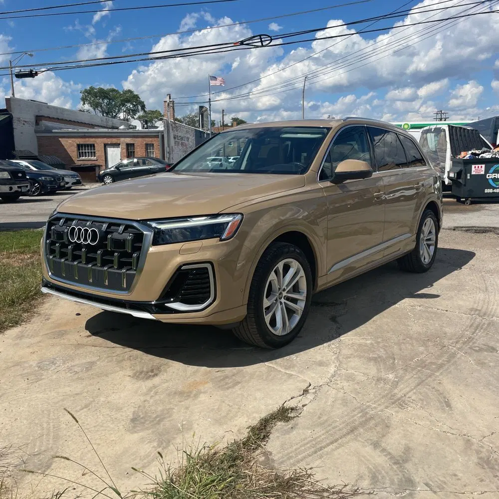 2025 Audi Q7 Premium Plus 55