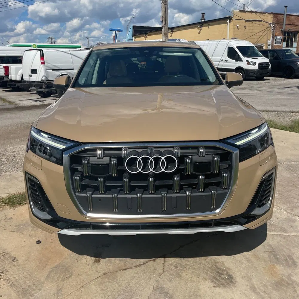 2025 Audi Q7 Premium Plus 55