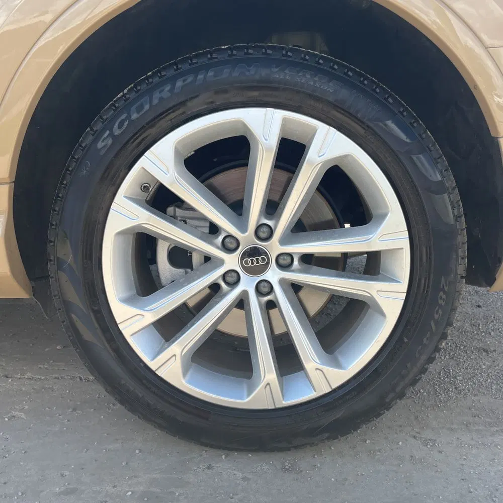 2025 Audi Q7 Premium Plus 55