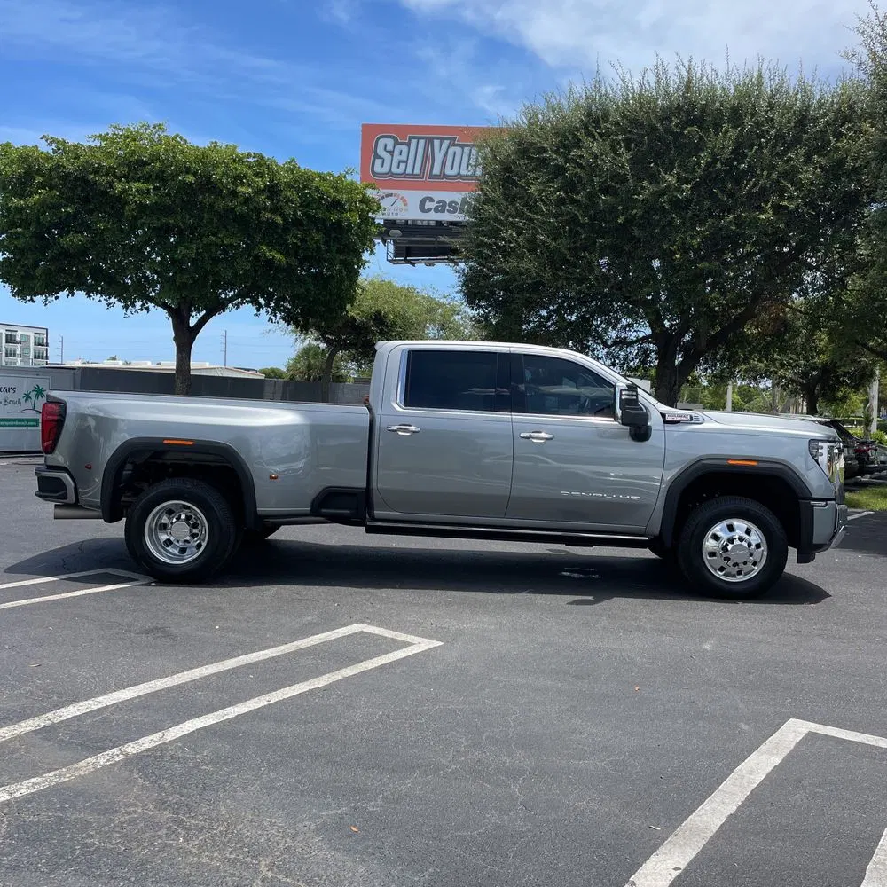 2025 GMC Sierra 3500HD Denali
