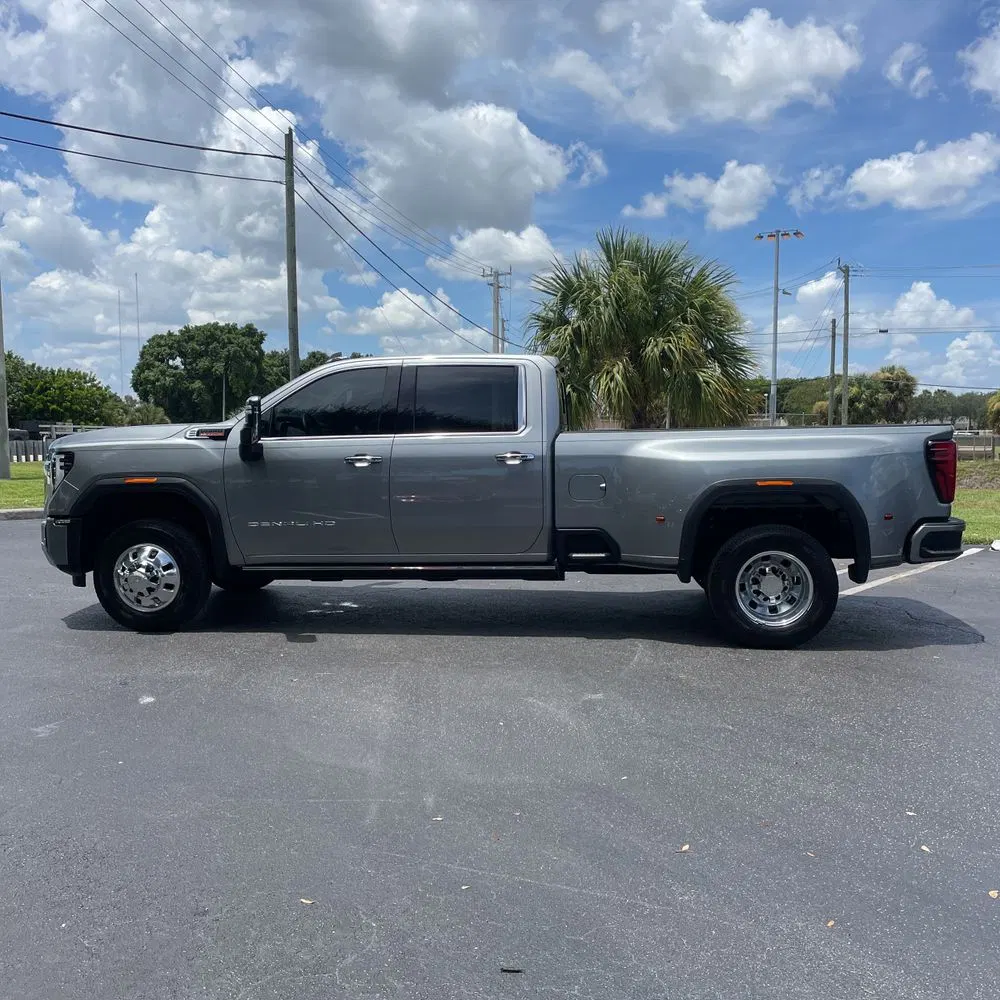 2025 GMC Sierra 3500HD Denali