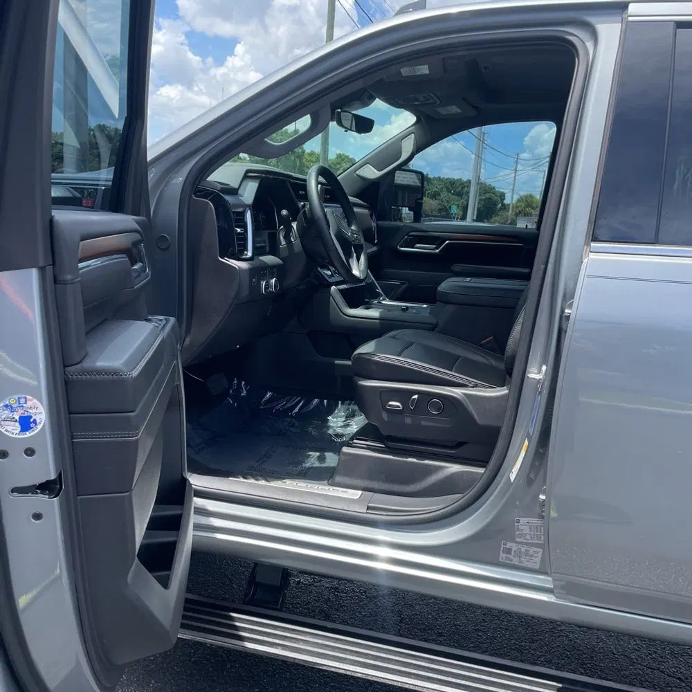 2025 GMC Sierra 3500HD Denali