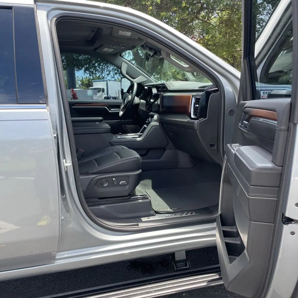 2025 GMC Sierra 3500HD Denali