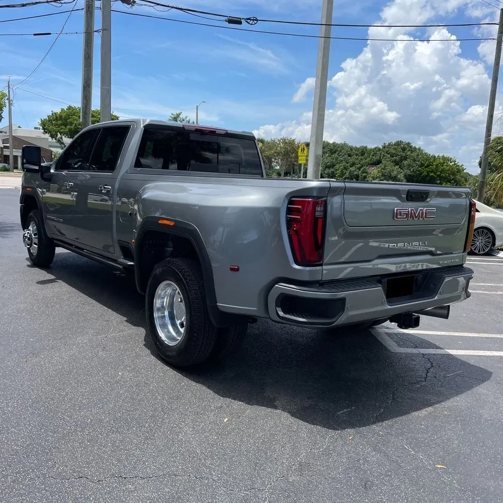 2025 GMC Sierra 3500HD Denali