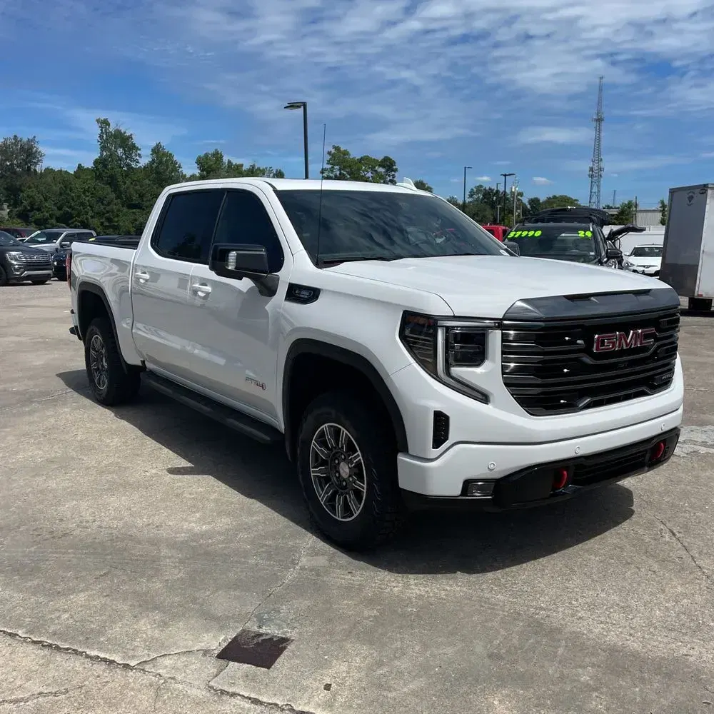 2024 GMC Sierra 1500 AT4
