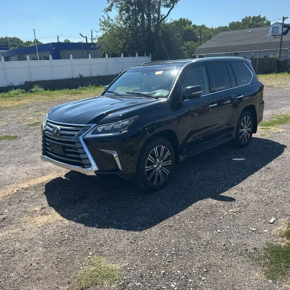 2021 Lexus LX 570 Three-Row