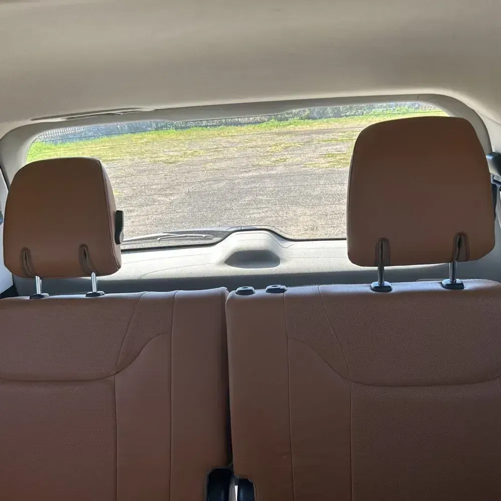 2021 Lexus LX 570 Three-Row