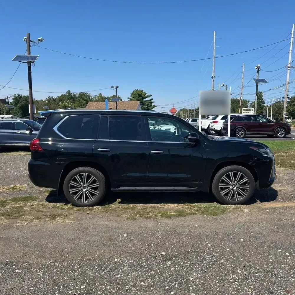2021 Lexus LX 570 Three-Row