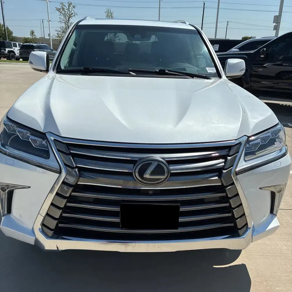 2018 Lexus LX 570 Three-Row