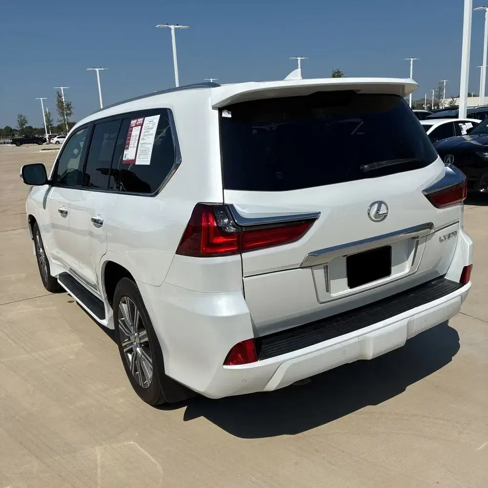 2018 Lexus LX 570 Three-Row