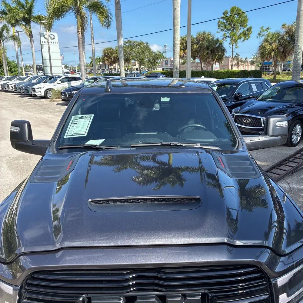 2024 Ram 3500 Laramie